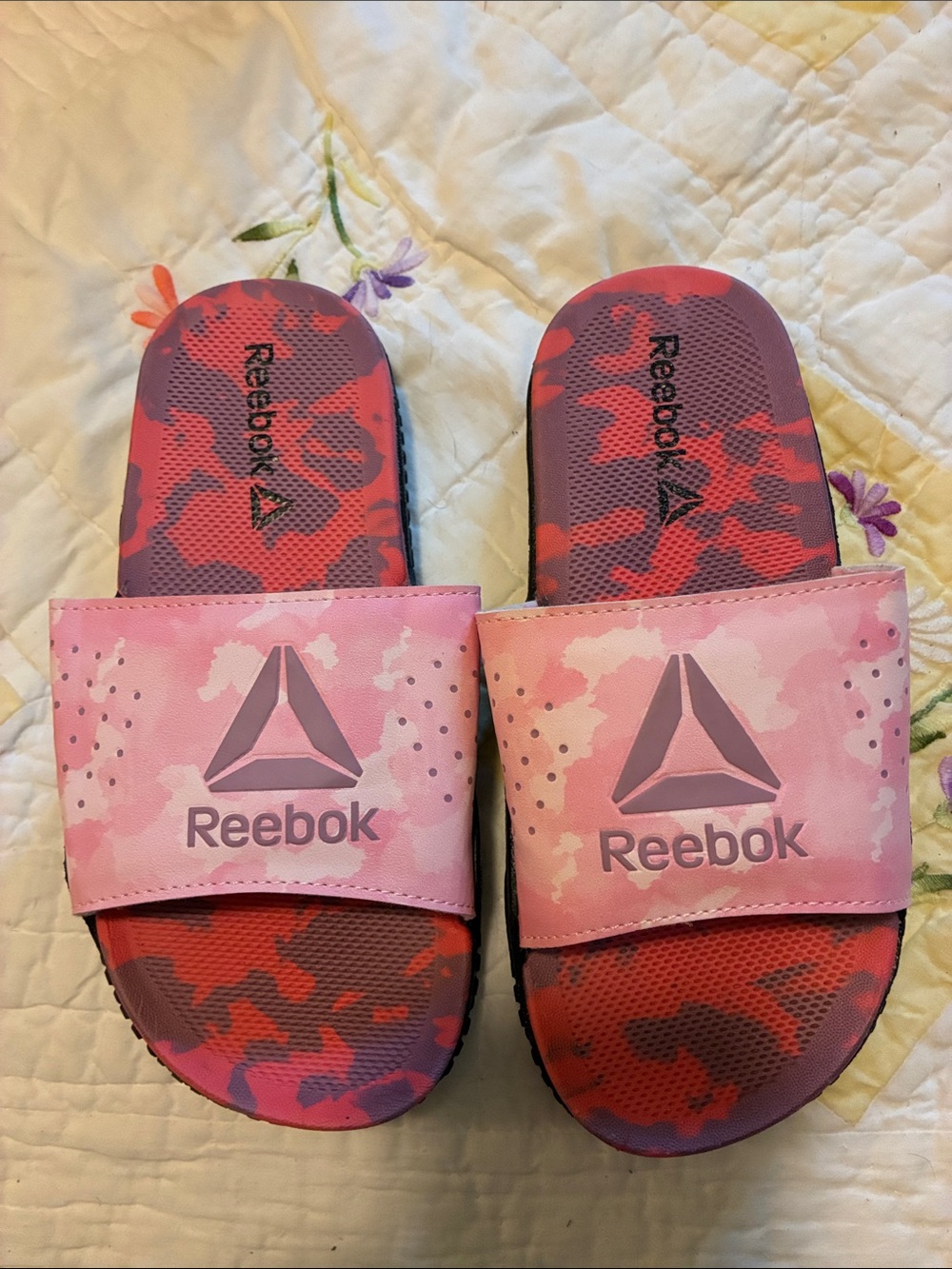 Reebok Kids Pink Camouflage Slide Sandals
